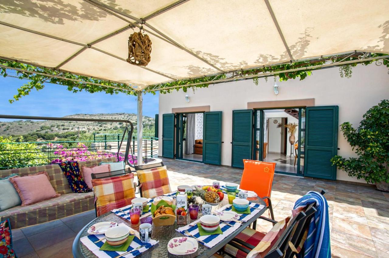 Villa Chloe By Villa Plus Arméni Kültér fotó